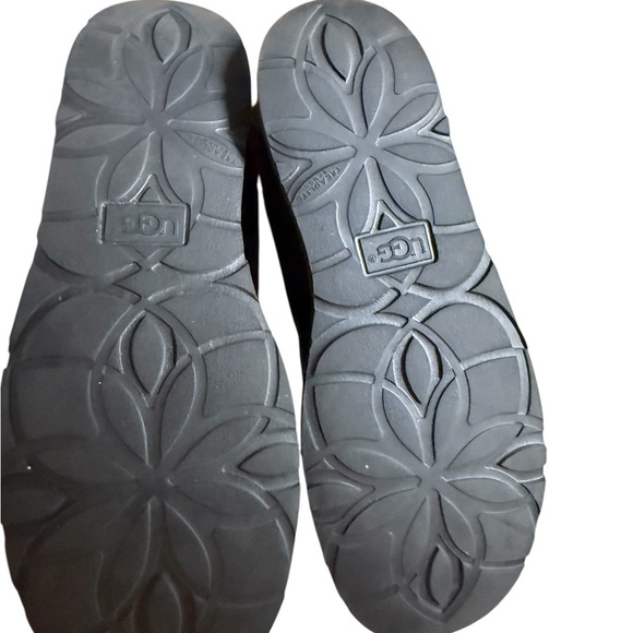 Unique Mismatched Black Suede UGGS (See Description) - Picture 5 of 5